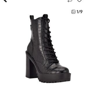 NEW Guess Black Croc-Embossed Lace-Up Boots